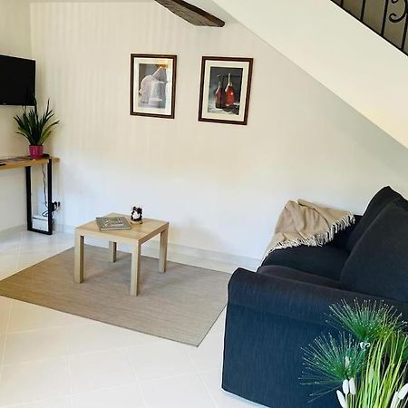Gite Cosy A Chambly Esterno foto