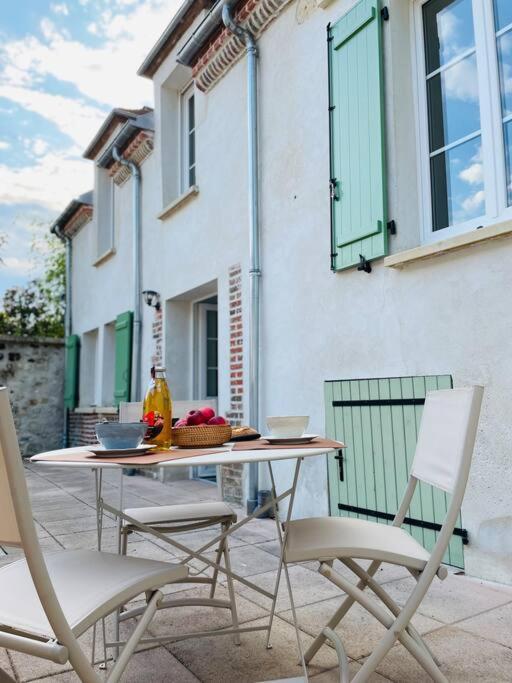 Gite Cosy A Chambly Esterno foto