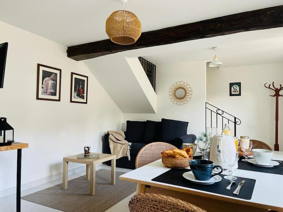 Gite Cosy A Chambly Esterno foto